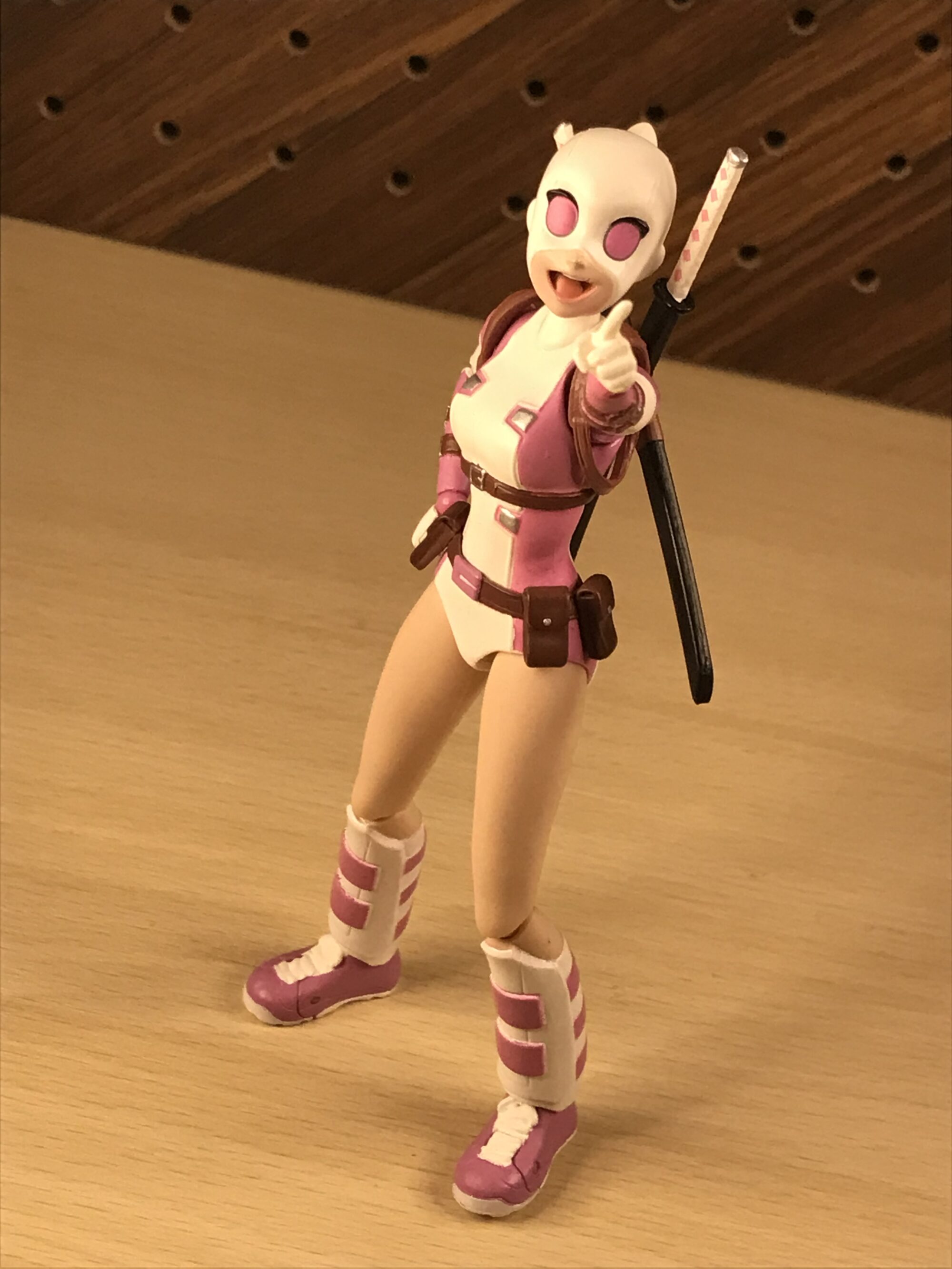 マフェックス No.071 MAFEX GWENPOOL グウェンプールメディコムトイ